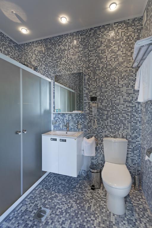 Romantique Dojran Hotel Pokoj fotografie